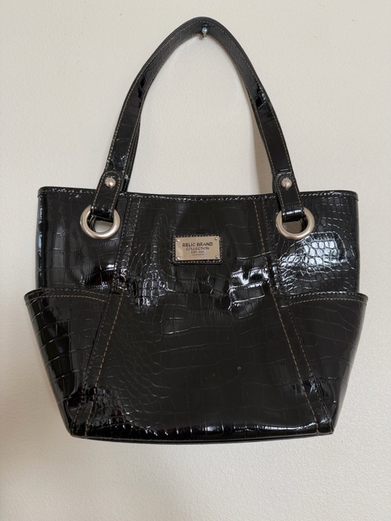 Relic Handbags - Relic Black Croc-Embossed Patent Shoulder Tote